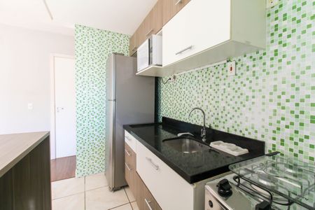 Apartamento para alugar com 52m², 2 quartos e 1 vaga Apartamento para alugar com 52m², 2 quartos e 1 vagaCozinha e Área de Serviço
