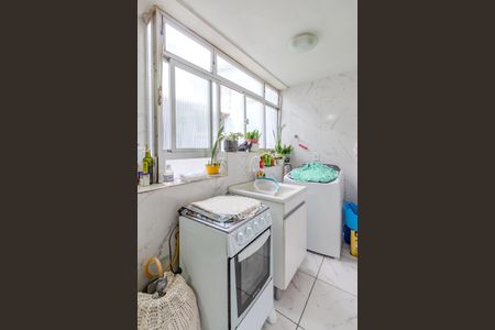 Apartamento à venda com 91m², 2 quartos e sem vagaCozinha e Área de Serviço