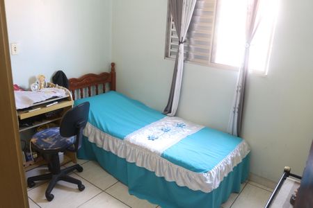 Apartamento à venda com 58m², 2 quartos e 2 vagasQuarto 2