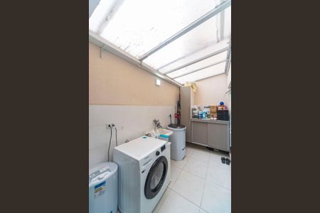 Apartamento à venda com 64m², 2 quartos e 1 vagaÁrea de Serviço