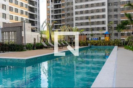Apartamento à venda com 33m², 2 quartos e sem vaga Apartamento à venda com 33m², 2 quartos e sem vagaÁrea comum - Piscina