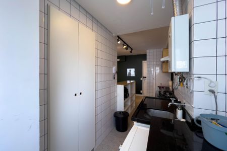 Apartamento à venda com 68m², 2 quartos e 1 vaga Apartamento à venda com 68m², 2 quartos e 1 vagaÁrea de serviço