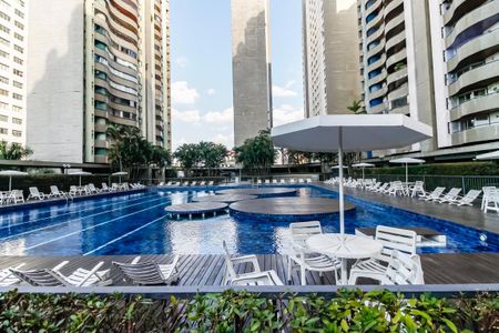 Apartamento à venda com 220m², 4 quartos e 2 vagas Apartamento à venda com 220m², 4 quartos e 2 vagasÁrea comum