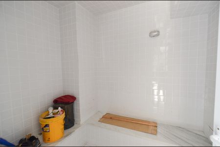 Apartamento à venda com 212m², 4 quartos e 4 vagas Apartamento à venda com 212m², 4 quartos e 4 vagasÁrea comum - Sauna