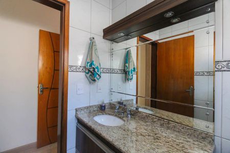 Casa à venda com 180m², 6 quartos e 3 vagas Casa à venda com 180m², 6 quartos e 3 vagasBanheiro da Suíte 3
