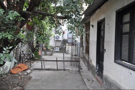 Casa à venda com 115m², 1 quarto e 1 vagaQuintal