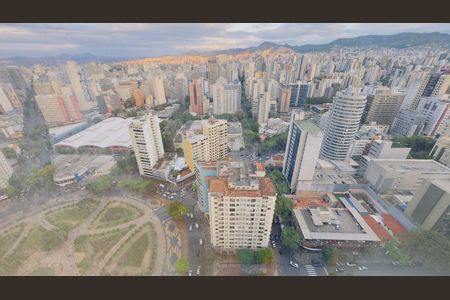 Apartamento à venda com 1 quarto, 27m² em Santo Agostinho, Belo Horizonte