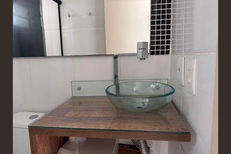 Apartamento à venda com 51m², 3 quartos e 1 vaga Apartamento à venda com 51m², 3 quartos e 1 vagaBanheiro