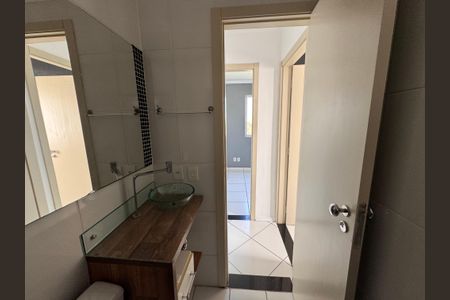 Apartamento à venda com 51m², 3 quartos e 1 vaga Apartamento à venda com 51m², 3 quartos e 1 vagaBanheiro