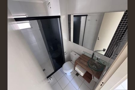 Apartamento à venda com 51m², 3 quartos e 1 vaga Apartamento à venda com 51m², 3 quartos e 1 vagaBanheiro