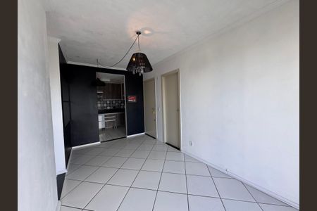 Apartamento à venda com 51m², 3 quartos e 1 vaga Apartamento à venda com 51m², 3 quartos e 1 vagaSala