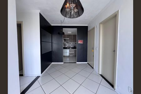 Apartamento à venda com 51m², 3 quartos e 1 vaga Apartamento à venda com 51m², 3 quartos e 1 vagaSala