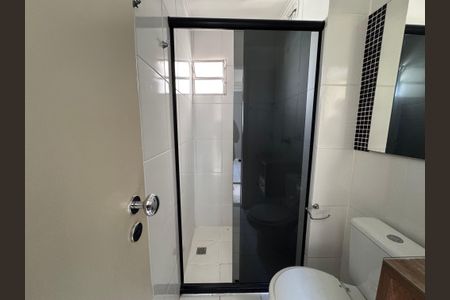 Apartamento à venda com 51m², 3 quartos e 1 vaga Apartamento à venda com 51m², 3 quartos e 1 vagaBanheiro