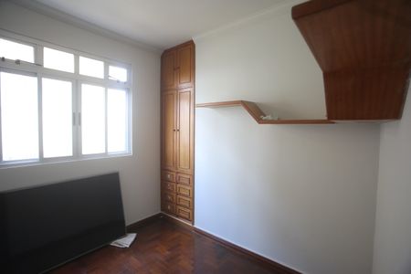 Apartamento à venda com 100m², 3 quartos e 2 vagasQuarto