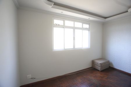 Apartamento à venda com 100m², 3 quartos e 2 vagasSala