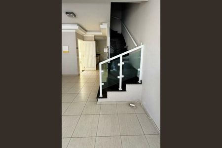 Casa à venda com 120m², 3 quartos e 2 vagas