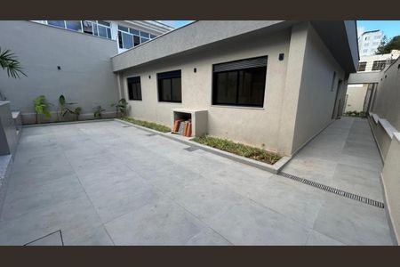 Casa à venda com 200m², 3 quartos e 2 vagas