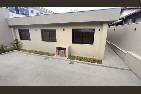 Casa à venda com 200m², 3 quartos e 2 vagas