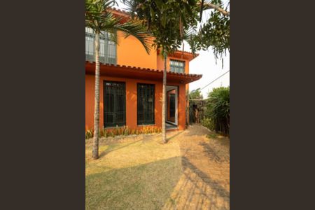 Casa à venda com 260m², 3 quartos e 3 vagas