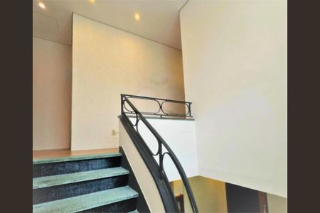 Casa à venda com 300m², 4 quartos e 6 vagas