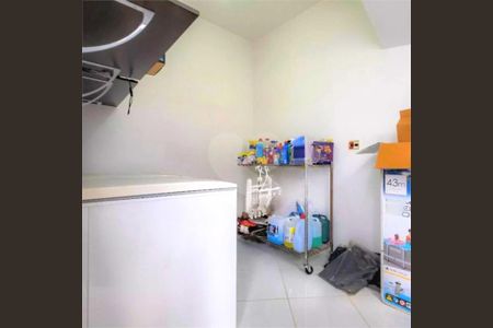 Casa à venda com 300m², 4 quartos e 6 vagas