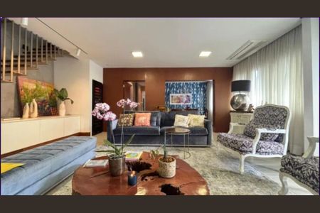 Apartamento à venda com 225m², 4 quartos e 3 vagas