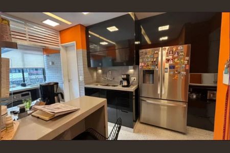 Apartamento à venda com 225m², 4 quartos e 3 vagas