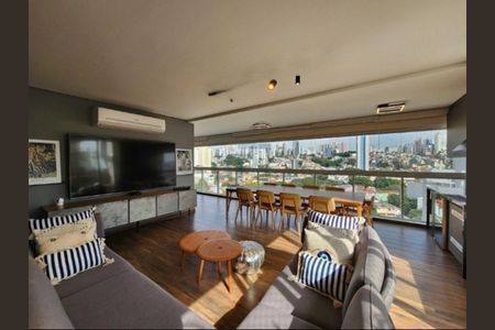 Apartamento à venda com 3 quartos, 145m² em Pompeia, São Paulo