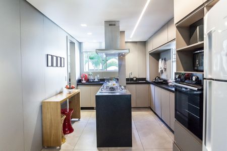 Apartamento à venda com 105m², 3 quartos e 2 vagasCozinha