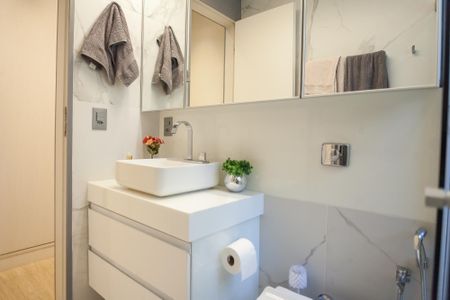 Apartamento à venda com 105m², 3 quartos e 2 vagasBanheiro da Suíte