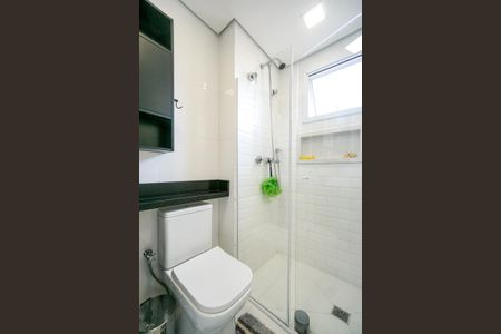 Apartamento à venda com 103m², 3 quartos e 2 vagasBanheiro da suíte 01