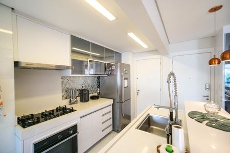 Apartamento à venda com 103m², 3 quartos e 2 vagasCozinha