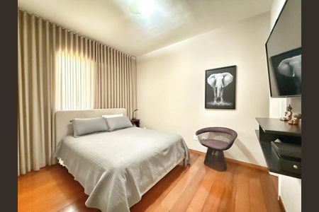 Apartamento à venda com 110m², 3 quartos e 2 vagas Apartamento à venda com 110m², 3 quartos e 2 vagasQuarto 3