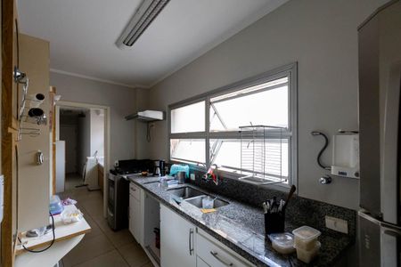 Apartamento à venda com 140m², 3 quartos e 3 vagas Apartamento à venda com 140m², 3 quartos e 3 vagasCozinha