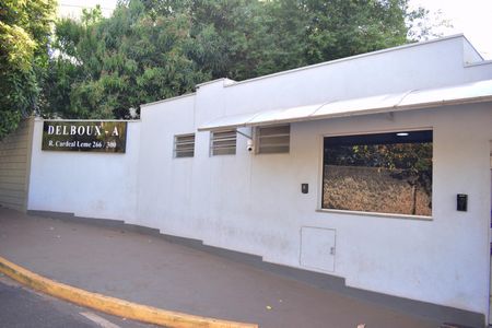 Apartamento para alugar com 55m², 2 quartos e 1 vagaFachada e portaria