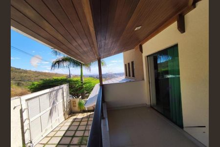 Casa à venda com 600m², 4 quartos e 4 vagas