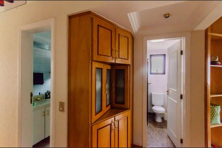 Apartamento à venda com 157m², 5 quartos e 3 vagas Apartamento à venda com 157m², 5 quartos e 3 vagasSuíte 2