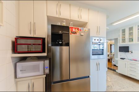 Apartamento à venda com 157m², 5 quartos e 3 vagas Apartamento à venda com 157m², 5 quartos e 3 vagasCozinha