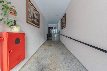 Apartamento à venda com 68m², 1 quarto e sem vaga Apartamento à venda com 68m², 1 quarto e sem vagaHall de entrada