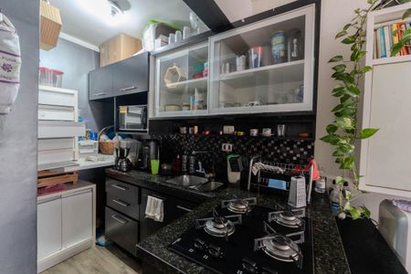 Apartamento à venda com 68m², 1 quarto e sem vaga Apartamento à venda com 68m², 1 quarto e sem vagaCozinha