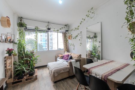 Apartamento à venda com 68m², 1 quarto e sem vaga Apartamento à venda com 68m², 1 quarto e sem vagaSala