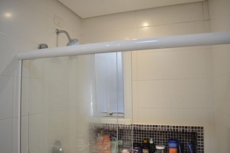 Apartamento à venda com 140m², 4 quartos e 4 vagasBanheiro da suíte 2