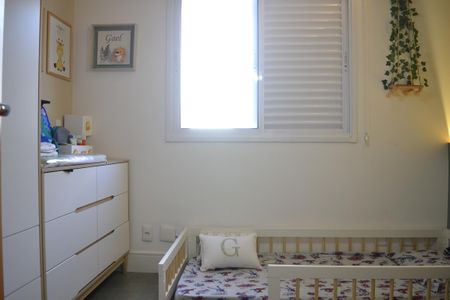 Apartamento à venda com 140m², 4 quartos e 4 vagasQuarto