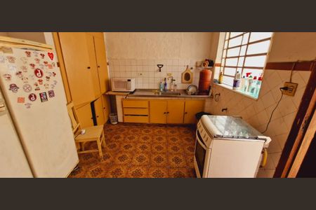 Casa à venda com 210m², 5 quartos e 2 vagas Casa à venda com 210m², 5 quartos e 2 vagasFoto 12