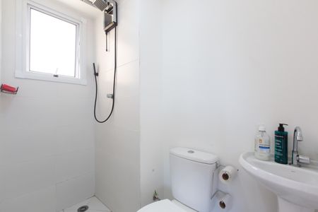 Apartamento para alugar com 41m², 2 quartos e sem vaga Apartamento para alugar com 41m², 2 quartos e sem vagaBanheiro