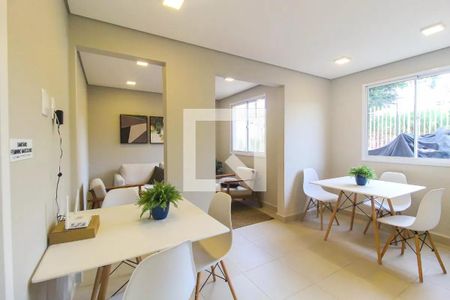 Apartamento para alugar com 41m², 2 quartos e sem vaga Apartamento para alugar com 41m², 2 quartos e sem vagaÁrea comum - Salão de festas