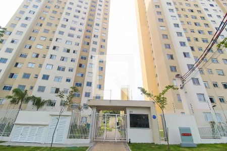 Apartamento para alugar com 41m², 2 quartos e sem vaga Apartamento para alugar com 41m², 2 quartos e sem vagaFachada