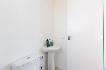 Apartamento para alugar com 41m², 2 quartos e sem vaga Apartamento para alugar com 41m², 2 quartos e sem vagaBanheiro