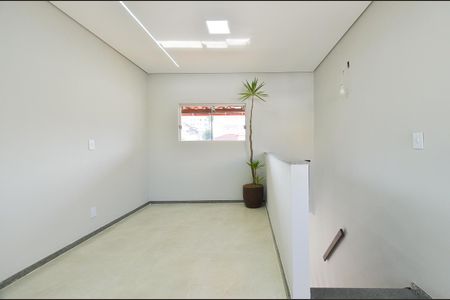 Apartamento à venda com 113m², 2 quartos e 1 vaga Apartamento à venda com 113m², 2 quartos e 1 vagaCobertura