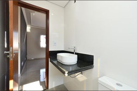 Apartamento à venda com 113m², 2 quartos e 1 vaga Apartamento à venda com 113m², 2 quartos e 1 vagaBanheiro